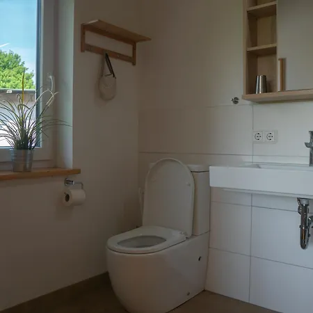 Lindhus *