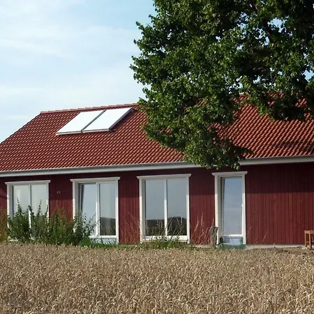Holiday home Lindhus *